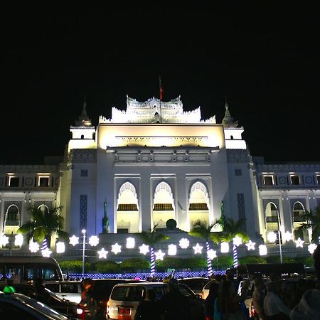 May Shan Hotel Yangon Dış mekan fotoğraf