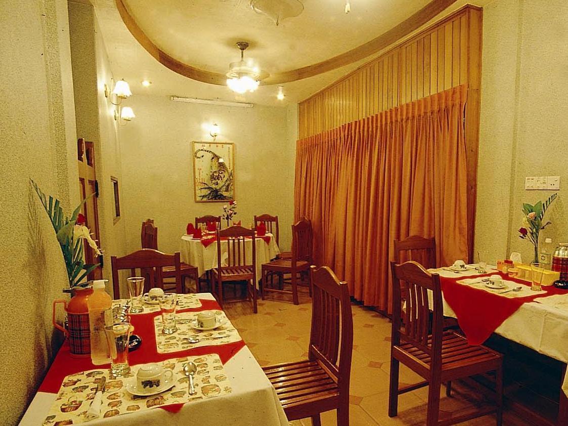 May Shan Hotel Yangon Dış mekan fotoğraf