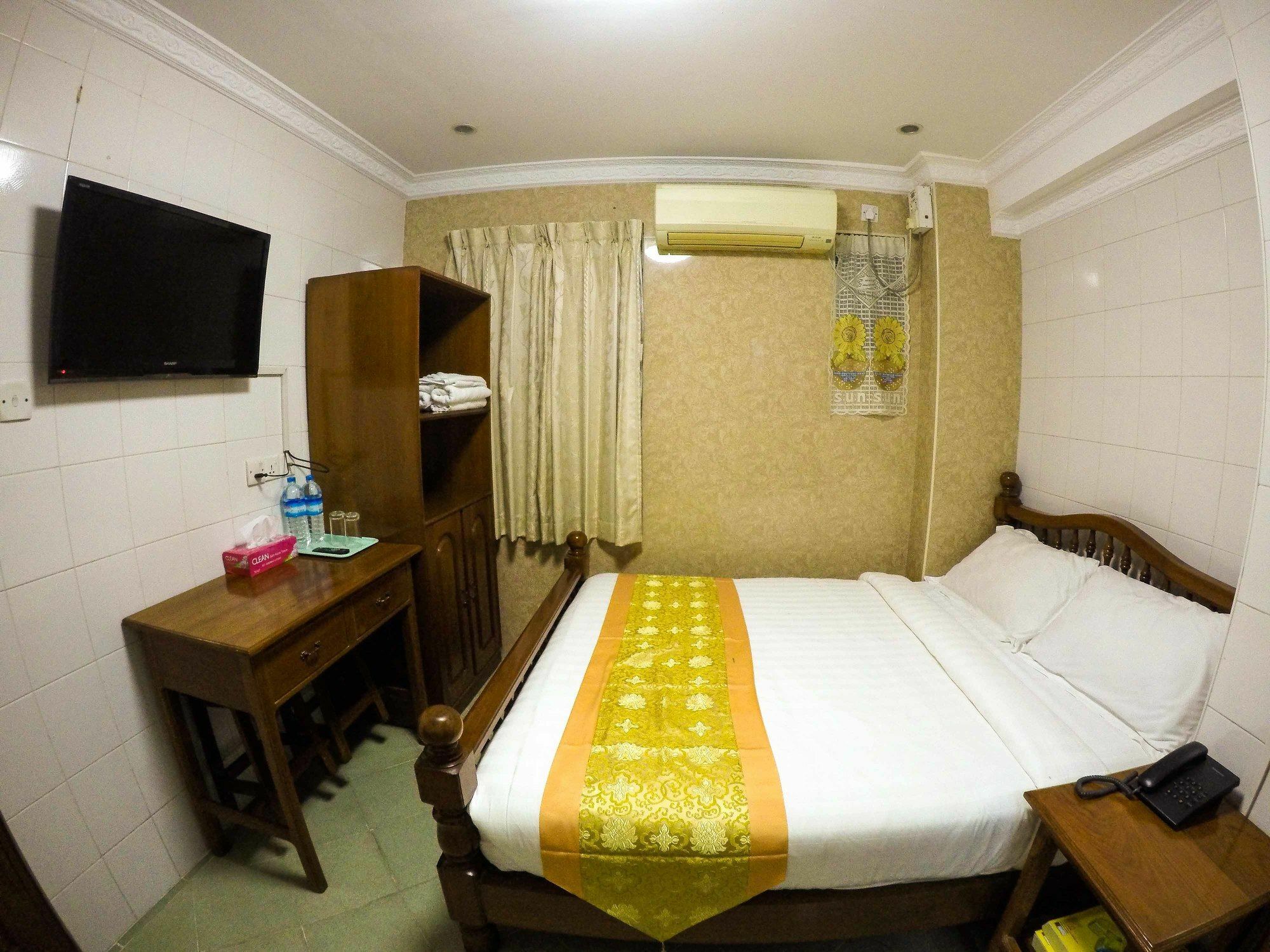 May Shan Hotel Yangon Dış mekan fotoğraf